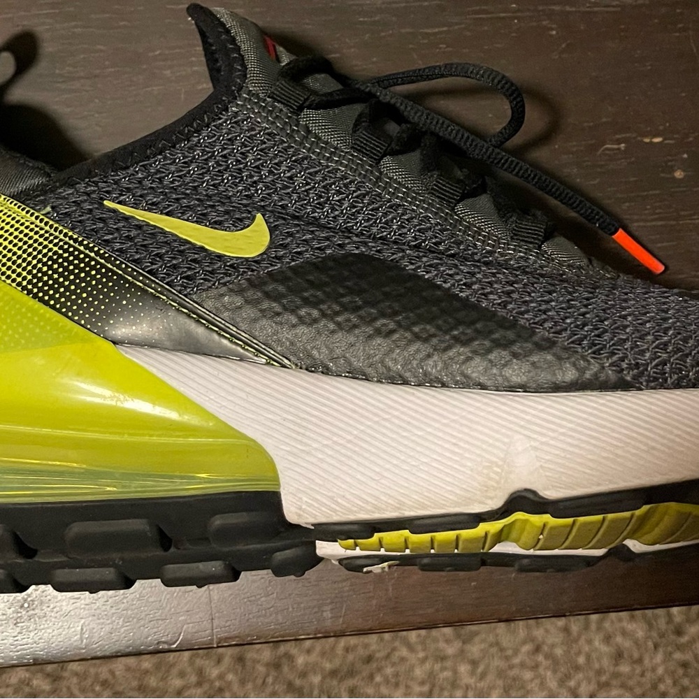 COPY - Nike Air 270